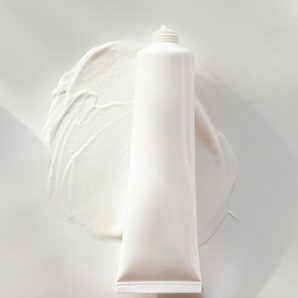 A hand cream set in a box
